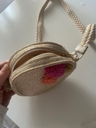 Bolso redondo rafia niñas pompón