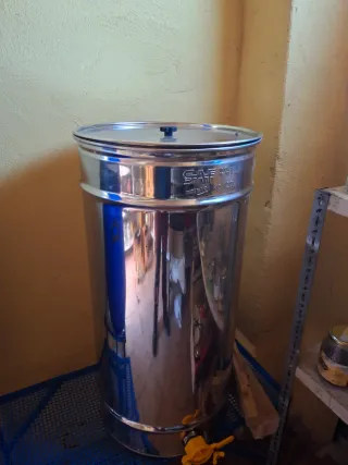 Material apicultura por cese