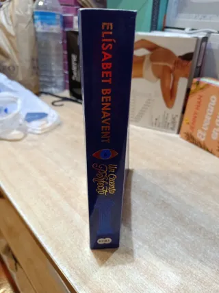 Un cuento perfecto / A Perfect Short Story (Spa...