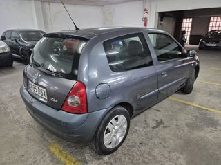 Renault Clio 2005