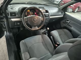Renault Clio 2005