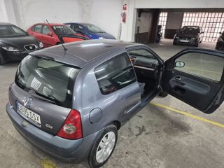 Renault Clio 2005
