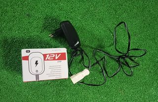 Quad infantil eléctrico. Batería 12V