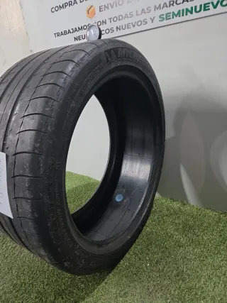 295 35 21 107Y MICHELIN LATITUDE SPORT