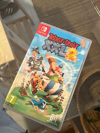 Nintendo Switch Lite Azul + Estuche y Juego