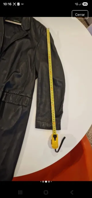 Abrigo largo de piel negro