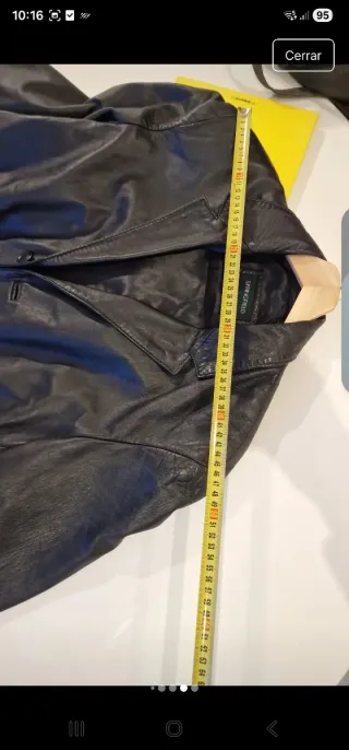 Abrigo largo de piel negro