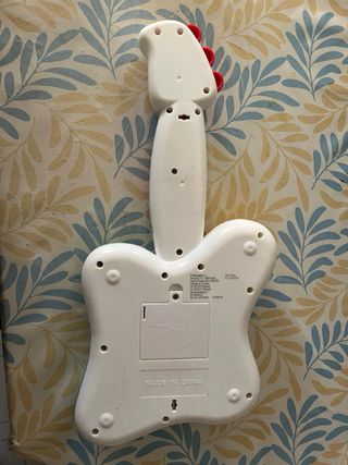 Guitarra de juguete musical