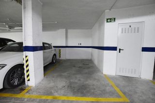 Garaje en venta en Rafelbuñol/Rafelbunyol