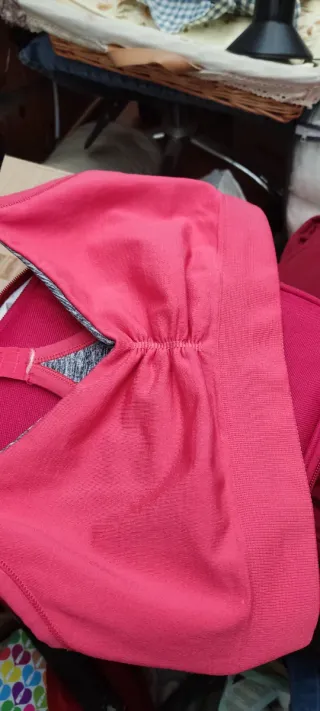 Sujetador deportivo mujer rosa y gris