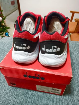 Zapatillas Diadora Nuevas Rojas y Blancas
