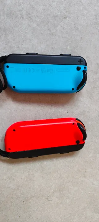 Nintendo Switch Azul y Rojo