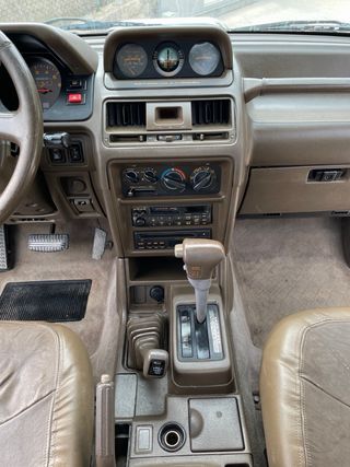 Mitsubishi Montero 1989