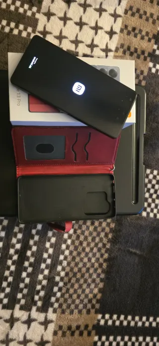 Xiaomi Redmi Note 13 Pro