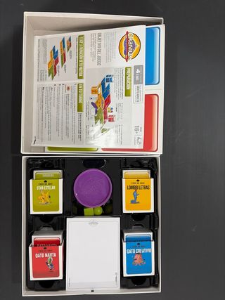 Juego Cranium. Cartas y lapiceros precintados.