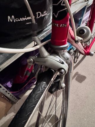 Bicicleta de carretera Zeus Z 410s Roja