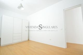 Piso en alquiler en Cruz Roja en Sevilla