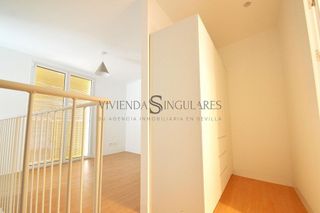 Piso en alquiler en Cruz Roja en Sevilla