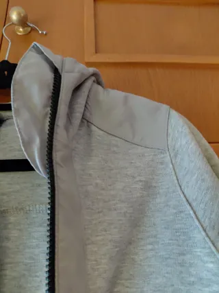 Sudadera Nike Gris con Cremallera