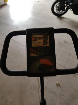 Bicicleta Estática Negra