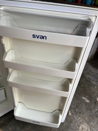Nevera Svan Blanca