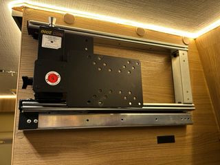 TV (42cm) 12V Inovtech con Mando,