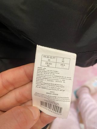 Abrigo plumífero negro