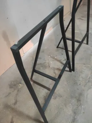 Caballete Metálico Ikea Negro