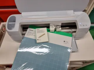 Cricut Maker 3 Blu/Argento