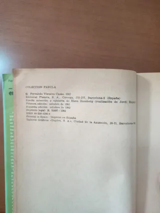 ... y habitó entre nosotros (Colección Fábula...