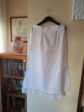 Delantal blanco con encaje, para traje regional