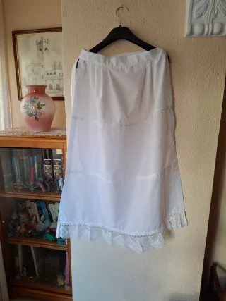 Delantal blanco con encaje, para traje regional