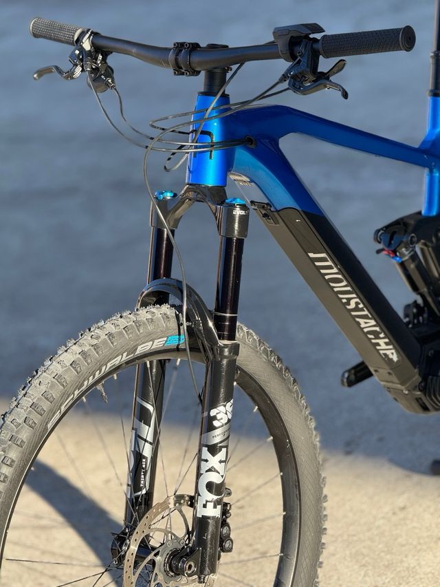 Moustache Samedi 29 Trail 6 Talla L