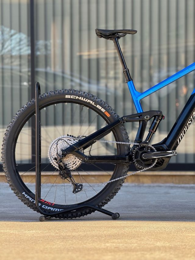 Moustache Samedi 29 Trail 6 Talla L