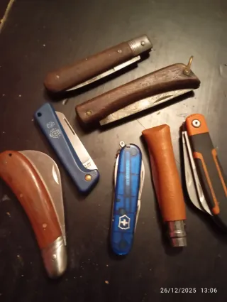 Lote di Coltelli Vari