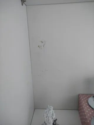 Armario blanco madera 3 puertas y cajones