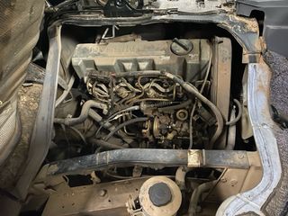 Despiece Nissan Serena 2.3d 1995