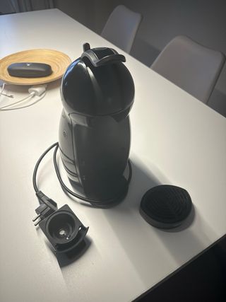 Cafetera Dolce Gusto Negra