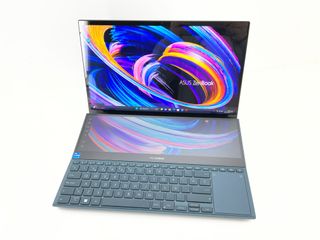 Portátil Asus UX 582Z