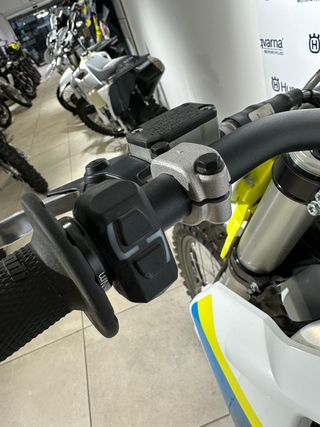 HUSQVARNA TC 125 2025