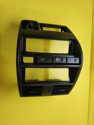 MARCO CONSOLA AIREADORES NISSAN TERRANO II