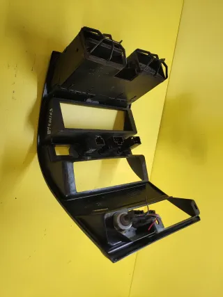 MARCO CONSOLA AIREADORES NISSAN TERRANO II