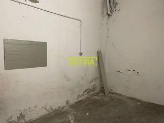 Nave industrial en alquiler en Zizurkil