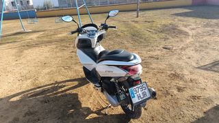 Honda PCX 125 Blanca