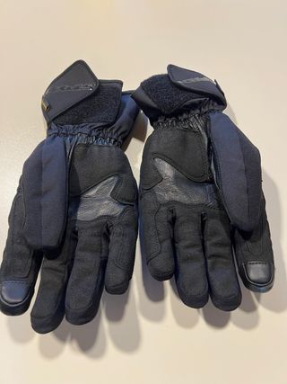 Guanti Moto Neri e Bianchi Moto