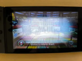 Nintendo Switch + Mario Kart 8 + Mando Zelda