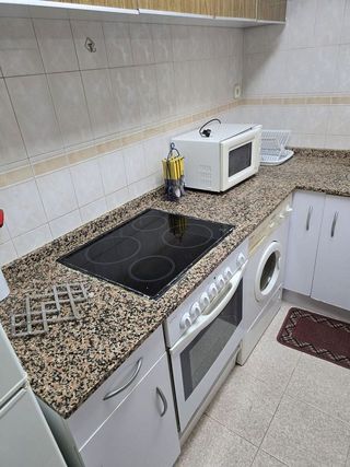 Piso en alquiler en Centro en Gijón