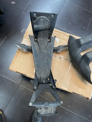 Portamatriculas y guardabarro del. De moto