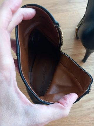 Botines de tacón negros