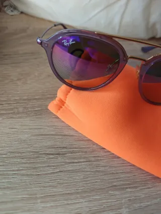 Gafas de sol Ray-Ban moradas